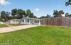 2865 ROBINETTE Drive, Orange Park, FL 32073