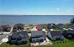 27 River Edge Drive, Suffolk, VA 23433