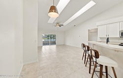 423 Vizcaya Court, Melbourne, FL 32940