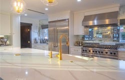 8524 Suva, Downey, CA 90240