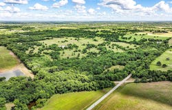 2 County Road 1201, Celeste, TX 75423