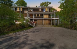 4679 Forest Ridge Drive, Holland, MI 49423