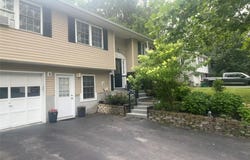 23 Hankin Loop, Poughkeepsie, NY 12601