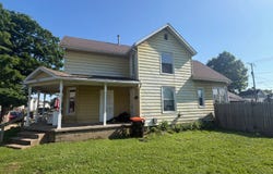 562 Prior Ave, Newark, OH 43055