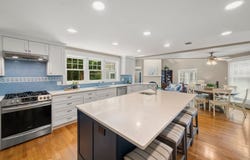 25 Clearwater Dr, Westwood, MA 02090
