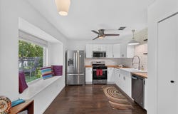 1213 Dunstan Dr, Austin, TX 78745