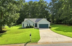 750 Flintlock Drive, Dacula, GA 30019
