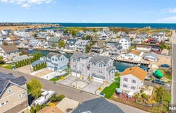 6 Capstan Road, Ocean, NJ 08758