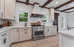 107 N OLIVE Street, Hammond, LA 70401
