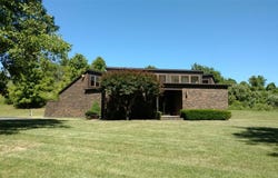 580 Duck Hollow Rd, South Union Twp, PA 15401