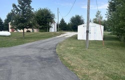 28571 El Paso Ave, Redfield, IA 50233
