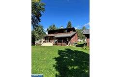 509 12th St NW, Chisholm, MN 55719