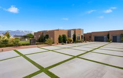 95 Todos Juntos Road, Corrales, NM 87048