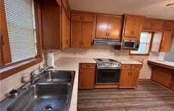 614 Apollo Drive, Edna, TX 77957
