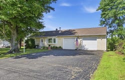 1425 Van Hoesen Road, Castleton, NY 12033