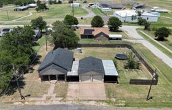 214 E Fourth, Henrietta, TX 76365