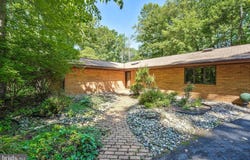 2026 HUNTER MILL Road, VIENNA, VA 22181