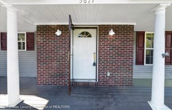 5677 Cartago Drive, Lansing, MI 48911