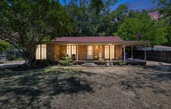 2900 Arrow Ln, Longview, TX 75604