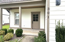 301 Starlyn Ave, New Albany, MS 38652