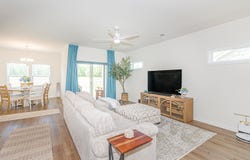 958 Oak Hollow St., Longs, SC 29568
