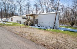 450 Joseph St, North Union Twp, PA 15456