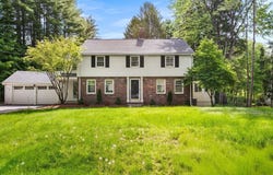 30 Meadow Dr, Sudbury, MA 01776