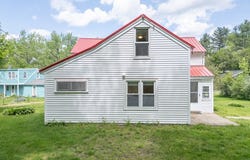 92 Squannacook Rd, Shirley, MA 01464