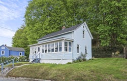 11 Richmond Ln, Adams, MA 01220