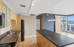 8161 33rd Avenue S, Bloomington, MN 55425