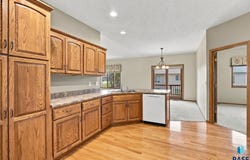 3205 S Lupine Pl, Sioux Falls, SD 57110