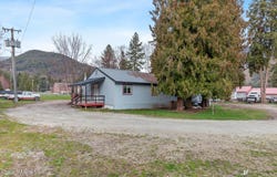 517 N Stephen St, Clark Fork, ID 83811