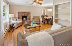 2 Hill Top View, Clinton, CT 06413