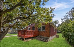 10557 E Lake Drive, Independence, MO 64053