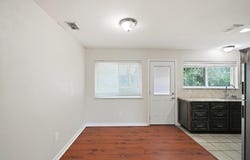 1307 William Street, George West, TX 78022