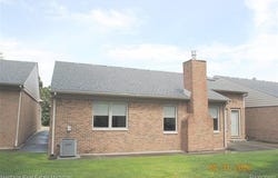 380 Walnut Drive, South Lyon, MI 48178