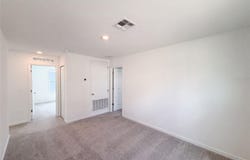 2142 LASSO Loop, EAGLE LAKE, FL 33839