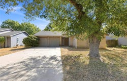 1505 Sagebrush Dr, Round Rock, TX 78681