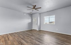 229 Alfalfa Drive, Culver, OR 97734