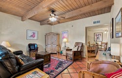 320 Artist Road, Santa Fe, NM 87501
