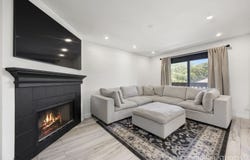 528 Pershing Avenue, Glen Ellyn, IL 60137