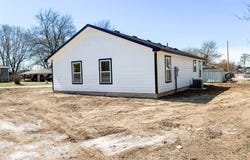 401 W Cherokee St, Jay, OK 74346