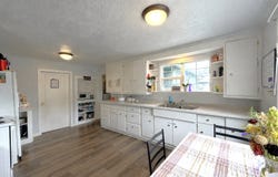 180 LACLAIR St, CoosBay, OR 97420