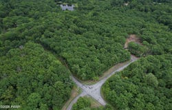 Tom Quick Road, Dingmans Ferry, PA 18328