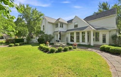 1011 Midway Drive, Auburn, IN 46706