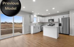 1516 47th Loop SE, Minot, ND 58701