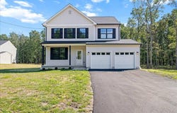106 Blue Anchor Rd, Sicklerville, NJ 08081