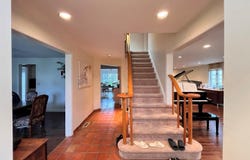 26 Polo Field Lane, Lake Success, NY 11020