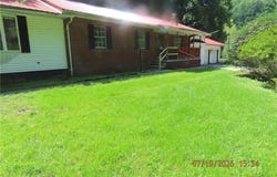 814 Duncan Fork Road, Delbarton, WV 25670