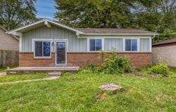 38373 Cherry Ln, Harrison Twp, MI 48045